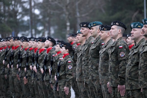 Poljski vojnici u NATO-ovoj brigadi