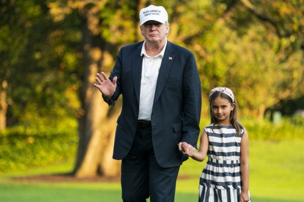 Donald Trump i unuka Arabella, 2018.