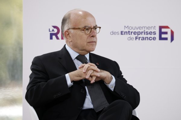 Bernard Cazeneuve, favorit slijeva