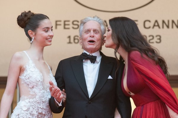 Carys, Catherine Zeta-Jones i Michael Douglas