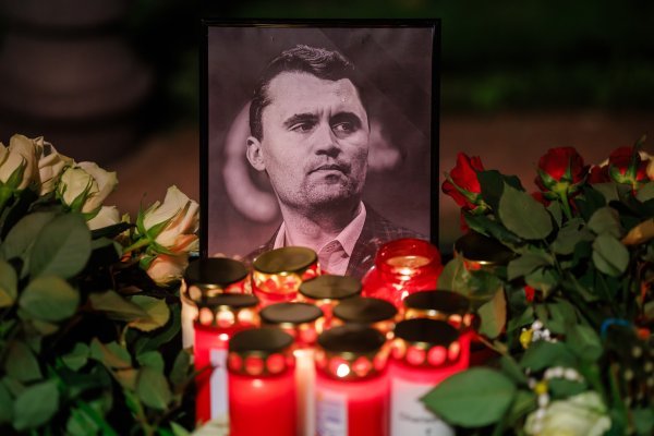 Svijeće za ubijenog Charlieja Kirka