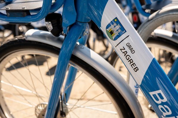 Bajs - zagrebački javni bicikl
