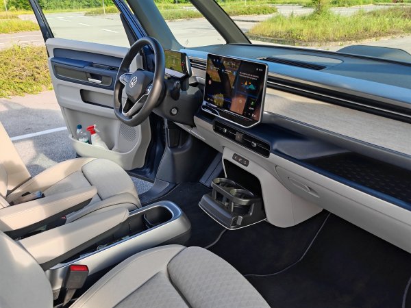 VW ID. Buzz Pro LWB