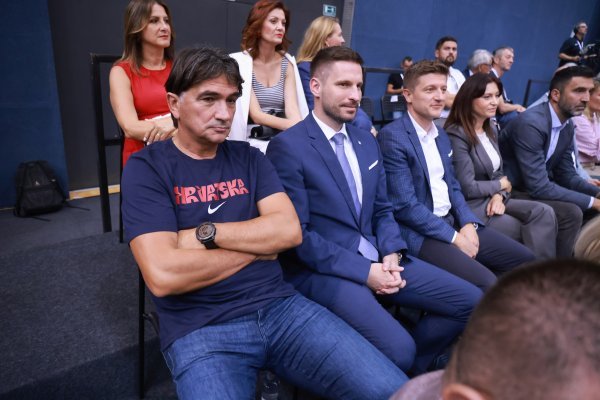 Zlatko Dalić sa suprugom na Davis Cupu u Osijeku
