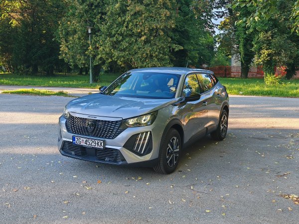 Peugeot 2008 Hybrid 145 e-DCS6 Style