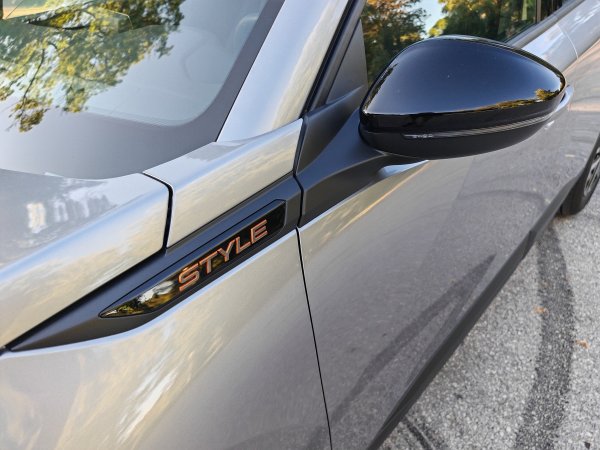 Peugeot 2008 Hybrid 145 e-DCS6 Style