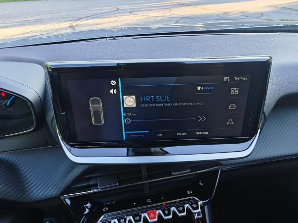 Peugeot 2008 Hybrid 145 e-DCS6 Style