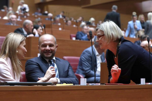 Siniša Hajdaš Dončić i Sandra Benčić