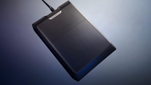 Porsche Cayenne Electric prototip - Induktivno punjenje