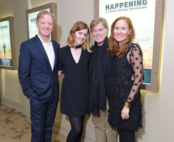 James Redford, Lena Redford, Robert Redford u Amy Redford
