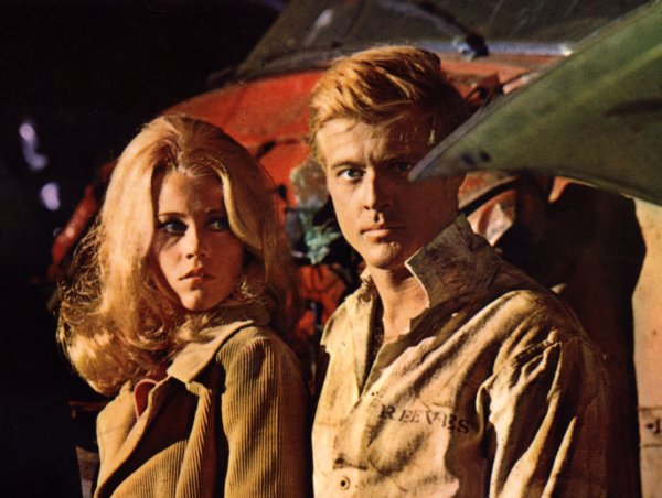 Jane Fonda i Robert Redford u filmu 'The Chase'