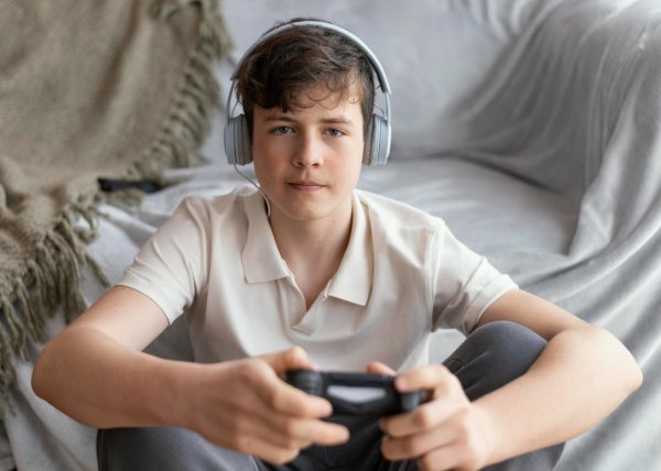Ovisnost o online igrama kod mladih je u stalnom porastu