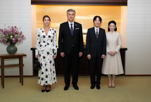 Andrej Plenković sa suprugom Anom kod prijestolonasljednika Japana