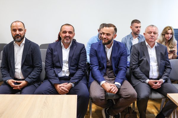 Na Županijskom sudu u Zagrebu počelo je suđenje za aferu 'Po babi i stričevima'
