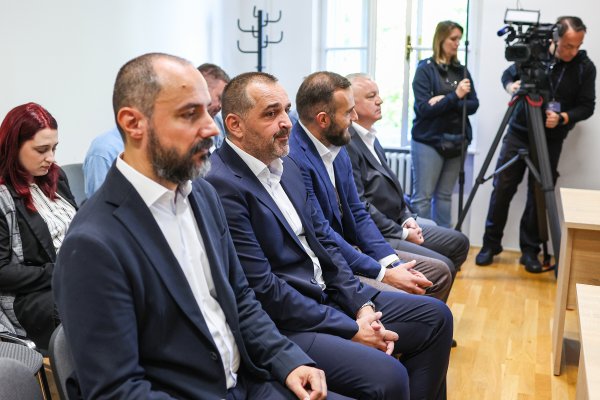 Na Županijskom sudu u Zagrebu počelo je suđenje za aferu 'Po babi i stričevima'