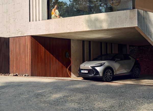 Želite naučiti više o hibridima? Toyota vam daje priliku da provjerite svoje znanje