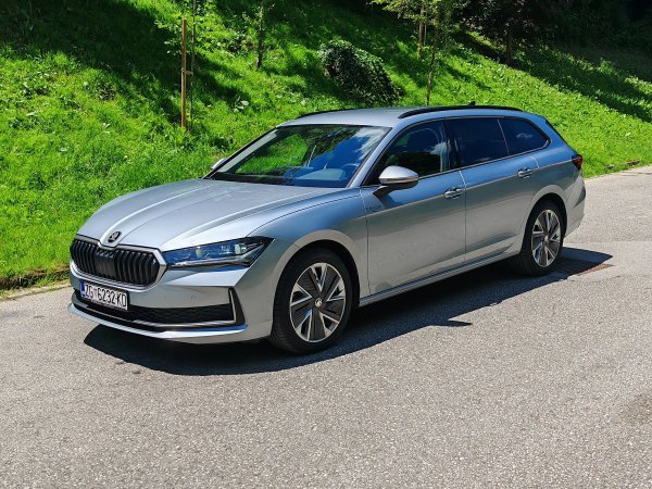 Vozili smo Škodu Superb Combi 2.0 TDI DSG: Izuzetno poželjan obiteljsko-poslovni karavan s odličnim motorom