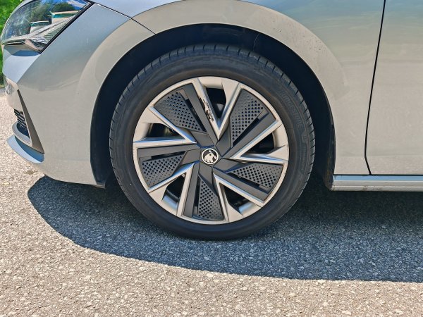 Škoda Superb Combi Selection 2.0 TDI DSG