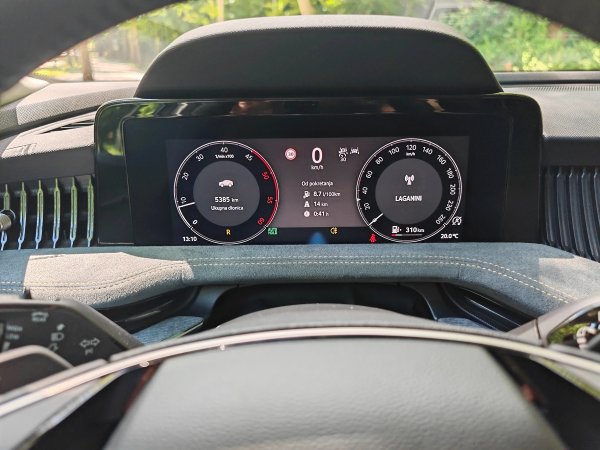 Škoda Superb Combi Selection 2.0 TDI DSG