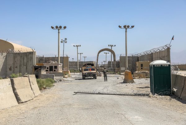 Zračna luka Bagram nakon odlaska američke vojske