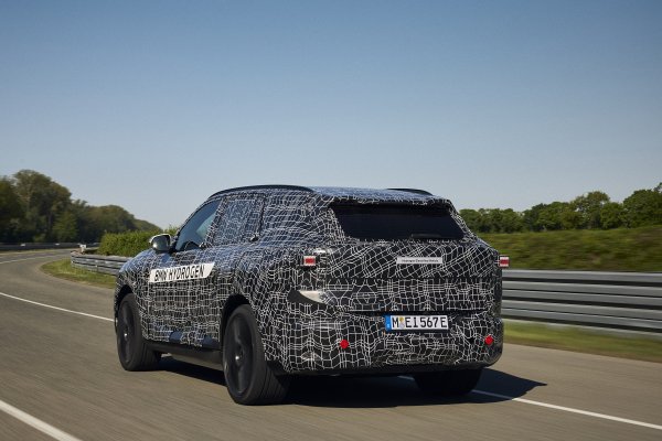 Novi BMW iX5 Hydrogen stiže 2028. godine