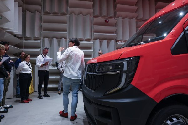 Villiers-Saint-Frédéric - istraživačko-razvojni centar posvećen Renaultovim lakim gospodarskim vozilima (LCV)