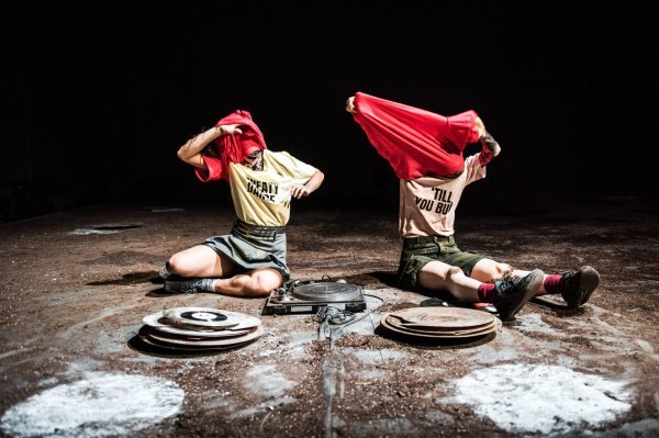 Borborygmi-photo-by-©-Karol-Jarek-