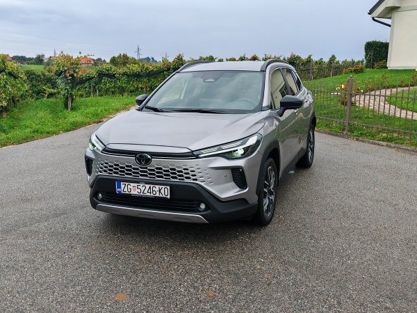 Toyota Corolla Cross - hrvatska premijera osvježenog modela