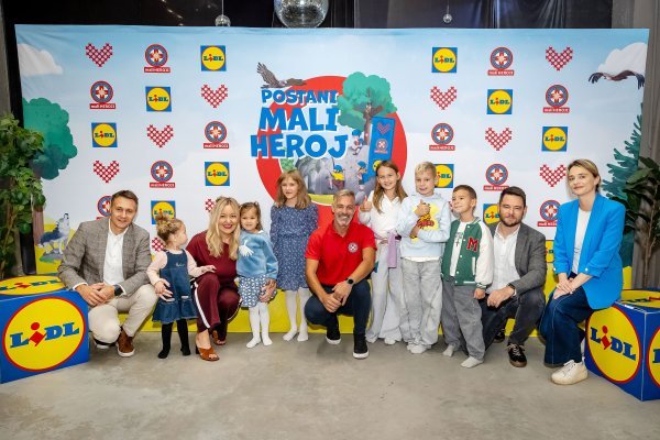 Goran Galetić_Pluma Studios, Marina Dijaković_ Lidl Hrvatska, Jadran Kapović_HGSS, Marko Galić,direktor marketinga Lidl HR i Lidl SLO, Andrijana Majstorović_Pluma Studios