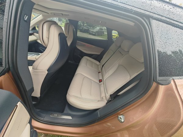 Lynk & Co 08 - hrvatska premijera