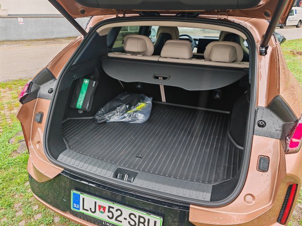 Lynk & Co 08 - hrvatska premijera