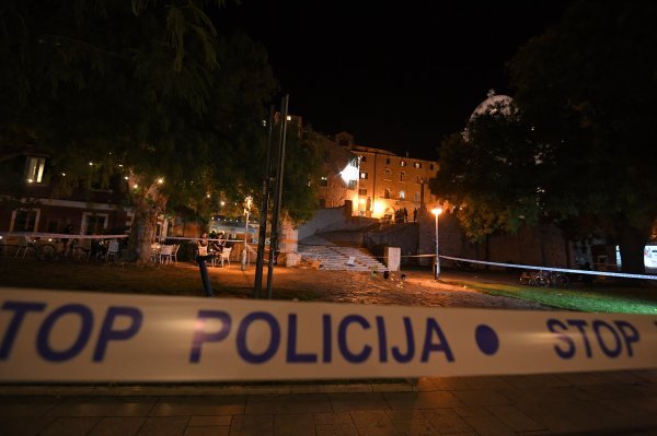 Otac sina polio benzinom i zapalio: 25-godišnjeg mladića spasila je hrabra majka