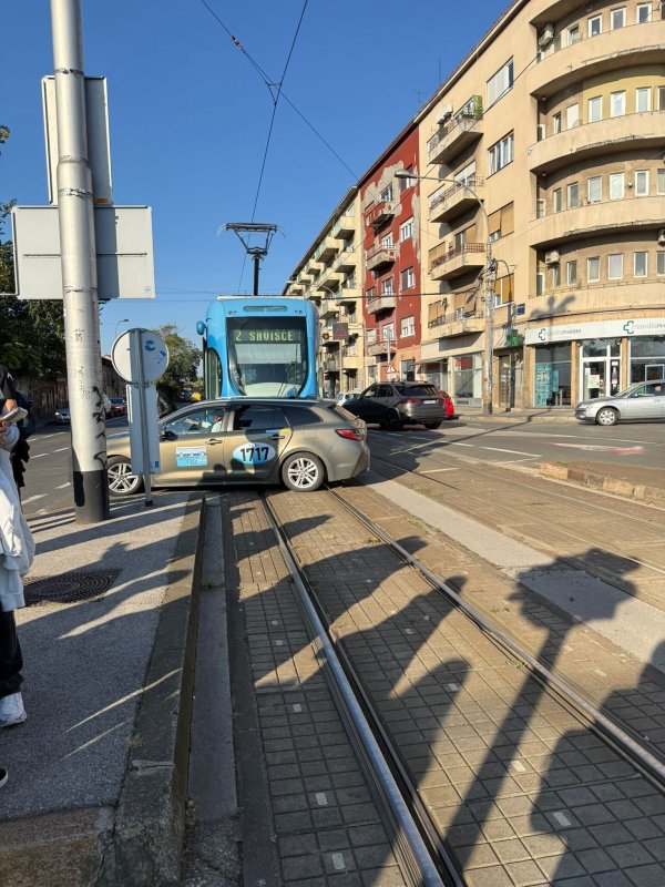 Prometna nesreća u Branimirovoj ulici