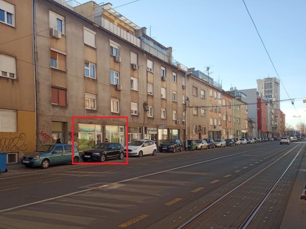 Nekretnina u Ozaljskoj
