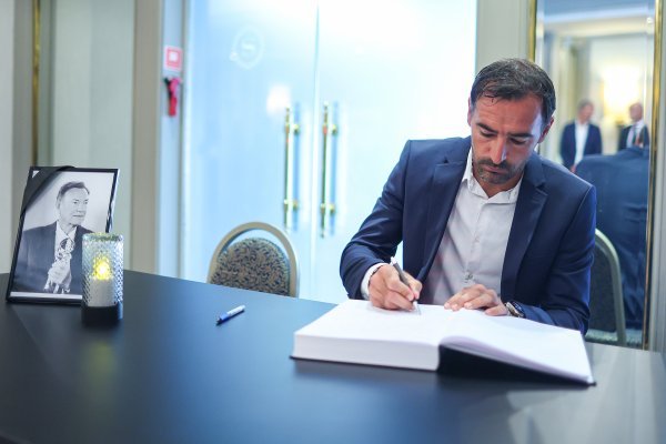 Komemoracija za Nikolu Pilića