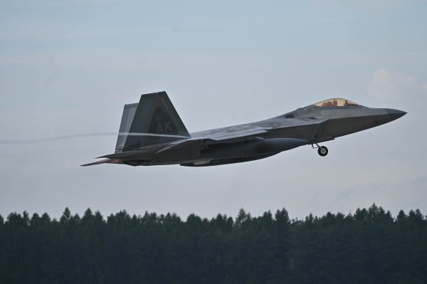 F-22