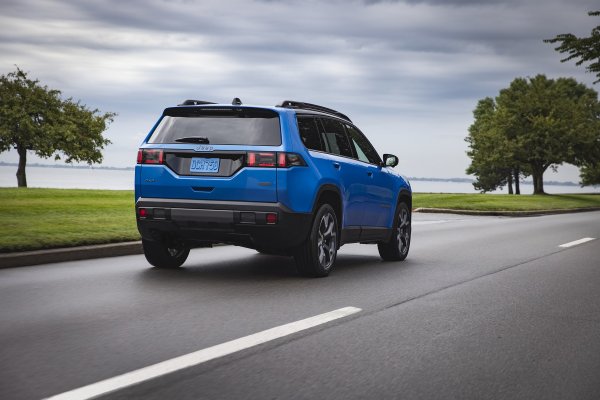 Jeep Cherokee Overland (za 2026.)