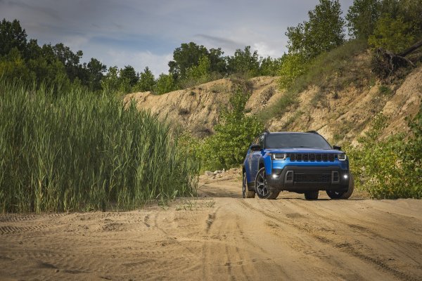 Jeep Cherokee Overland (za 2026.)