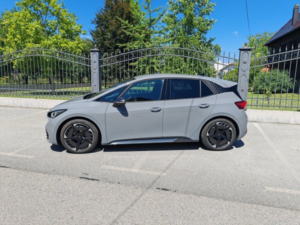 Cupra Born 77 (82) kWh eBoost