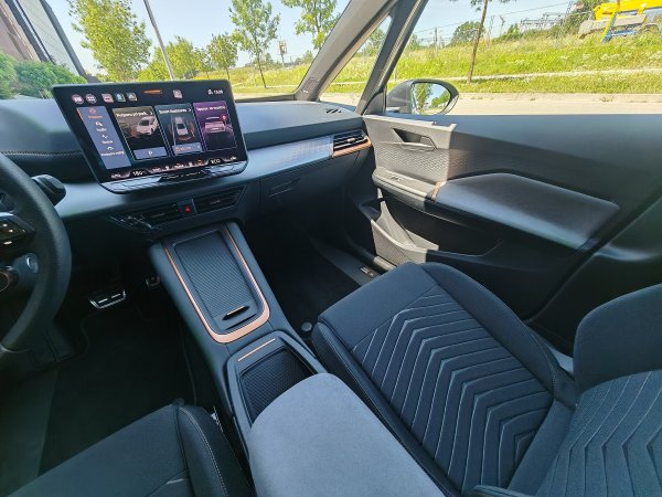 Cupra Born 77 (82) kWh eBoost