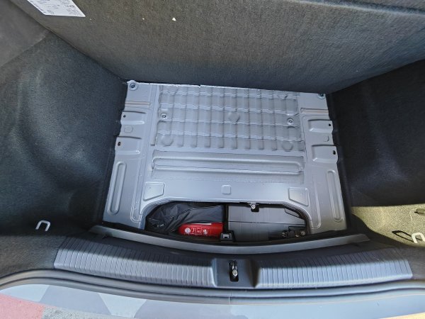 Cupra Born 77 (82) kWh eBoost