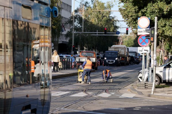 Krenuli radovi na rekonstrukciji oba tramvajska kolosijeka u zagrebačkoj Ulici kneza Branimira (7)