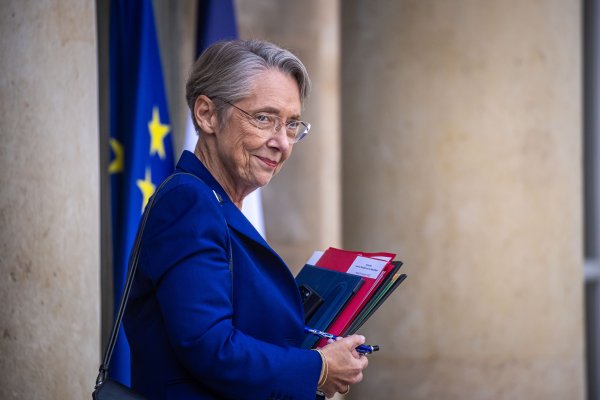 Bivša francuska premijerka Élisabeth Borne