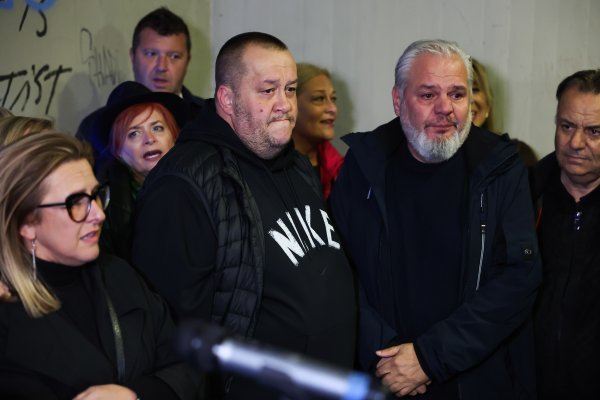 Sin Halida Bešlića odao počast svome ocu