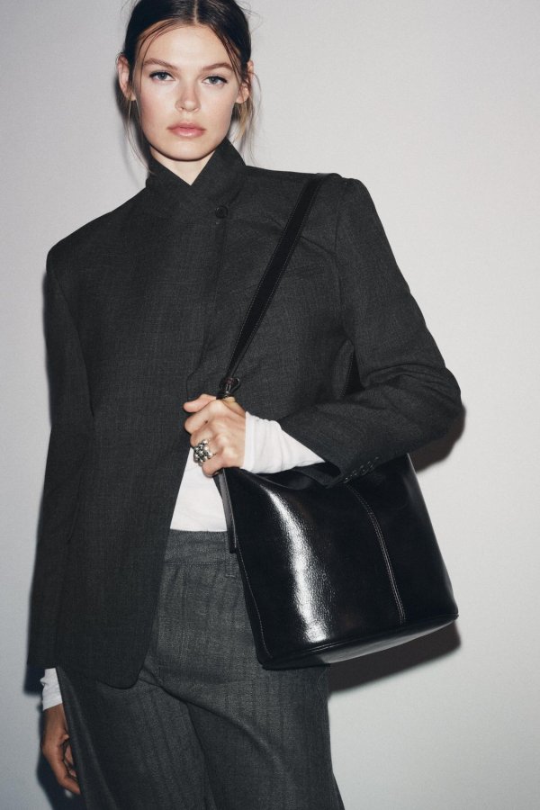 Zara sako