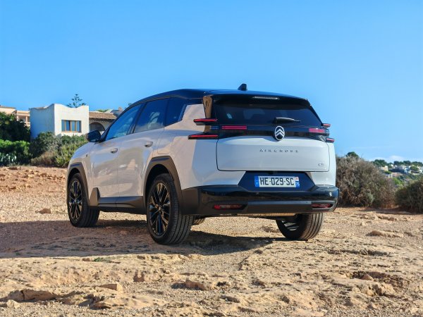 Citroën C5 Aircross Plug-in Hybrid 195 - dinamička premijera