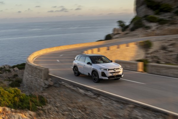 Citroën C5 Aircross Plug-in Hybrid 195 - dinamička premijera