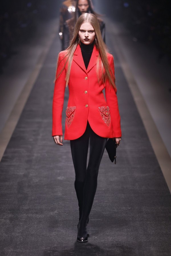 Versace, jesen/zima 2025.