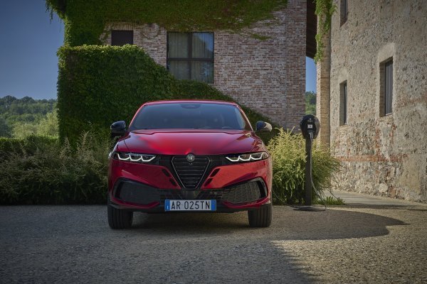 Alfa Romeo Tonale Sport Speciale