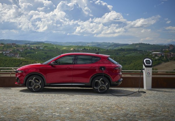 Alfa Romeo Tonale Sport Speciale